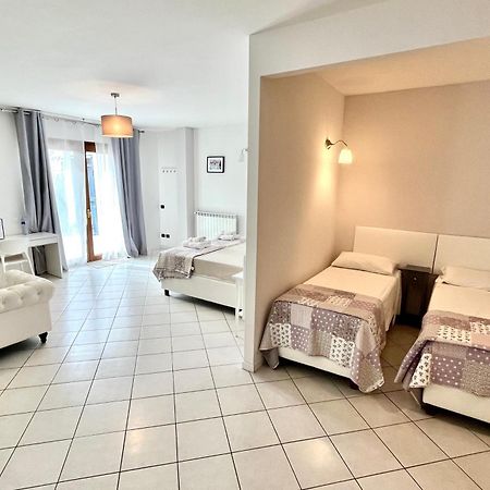 Cape House Vila Albano Laziale Exterior foto