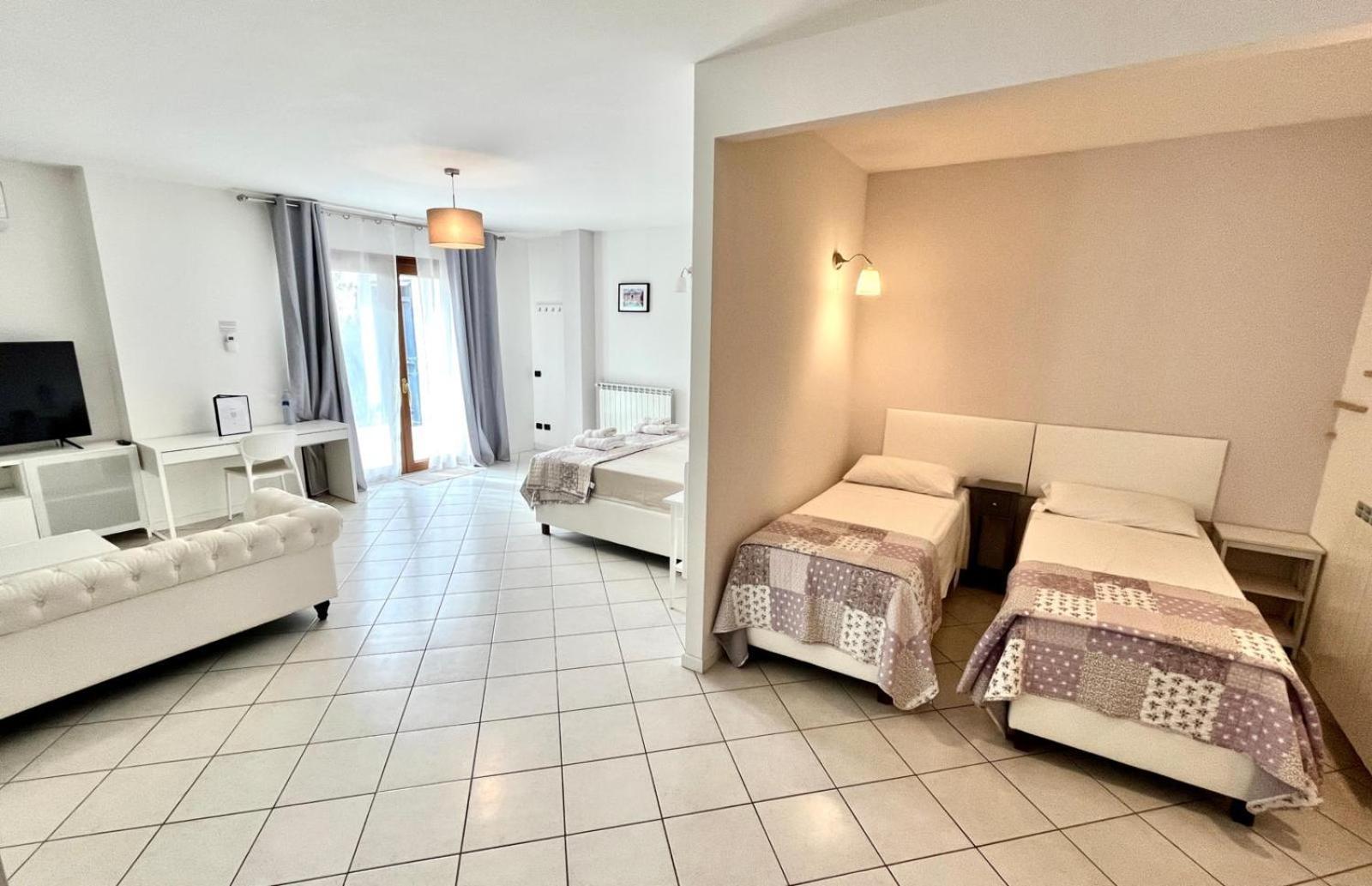 Cape House Vila Albano Laziale Exterior foto